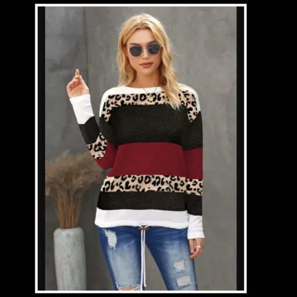 ‼️CLEARANCE PRICE FIRM‼️HP🎉🖤Wine Red Leopard Sweater🖤 - Picture 3 of 5